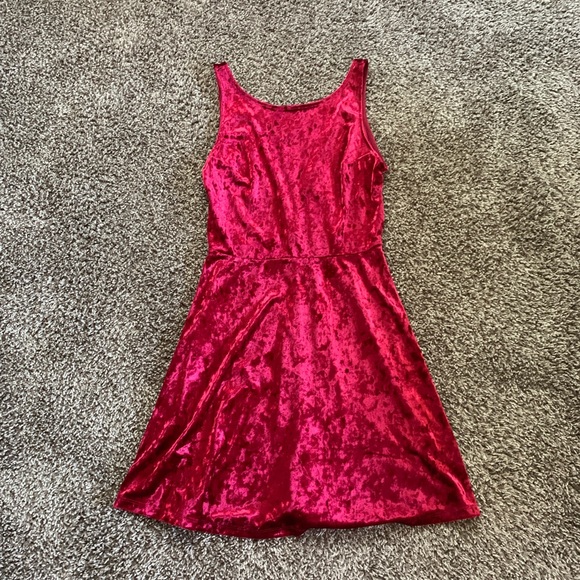 Red Velvet Dress - Picture 1 of 6